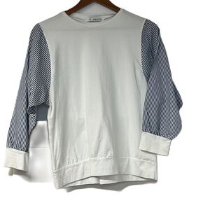 Jay Basics sz L statement sleeve blue white striped 3/4 sleeve cotton soft class